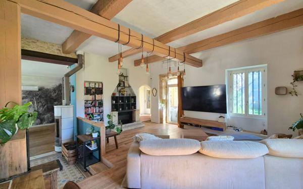 Maison à vendre    8 pièces • 233,55 m2 Cavaillon