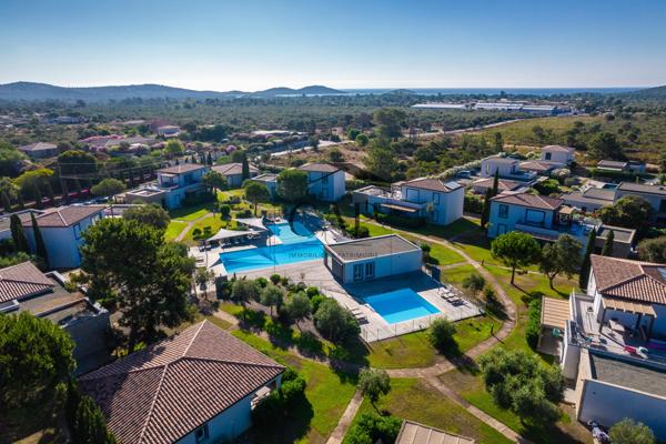 Lecci (20137) Investissement en Corse-du-Sud : 5 lots dans résidence premium avec piscines 4**** à Porto-Vecchio