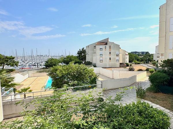 Appartement T2 43 m² - Les Minimes La Rochelle - Vue Port - Piscine €262 900 ** - Référence MRAM705D