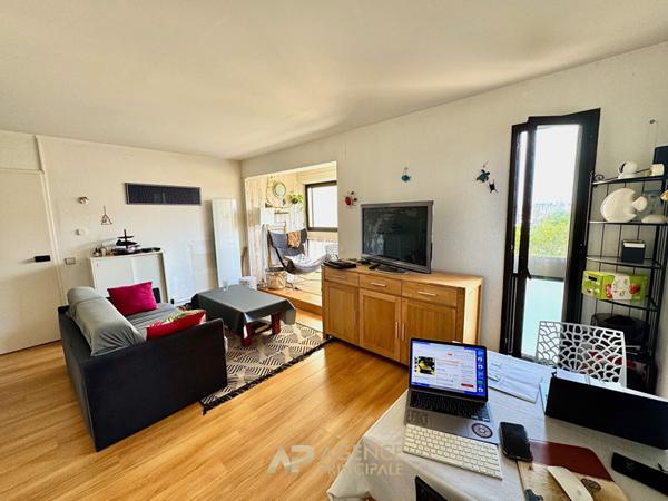 Appartement T2 43 m² - Les Minimes La Rochelle - Vue Port - Piscine €262 900 ** - Référence MRAM705D