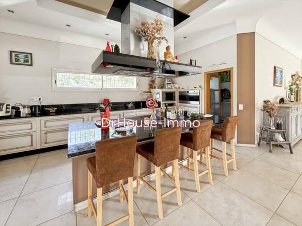 Maison à vendre 10 pièces de 435 m²