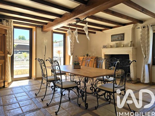 Maison à vendre 12 pièces 382 m² Genté