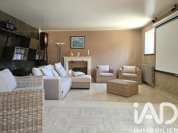 Maison à vendre 12 pièces 382 m² Genté