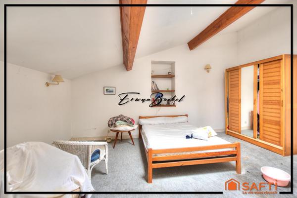 Ensemble immobilier secteur touristique