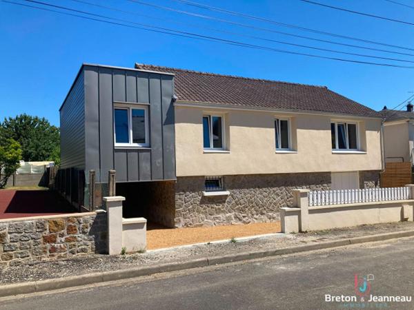 Maison rénovée à Laval