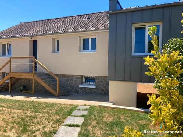 Maison rénovée à Laval