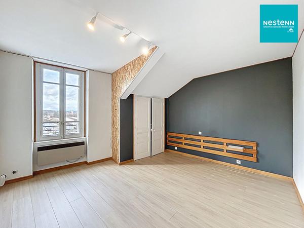 Maison familiale quartier Saint-Just - 5 pièces 126.72 m2 avec jardin de 505 m²