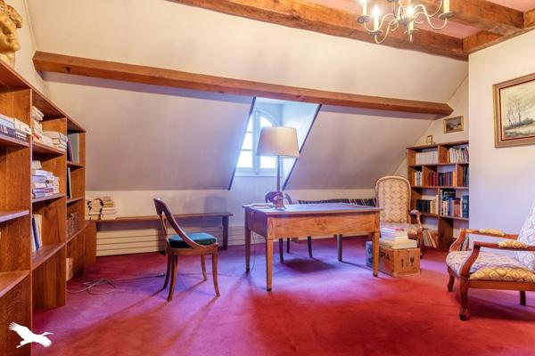 Maison à vendre |  Argenton-sur-Creuse |  7 pièces | 215 m²