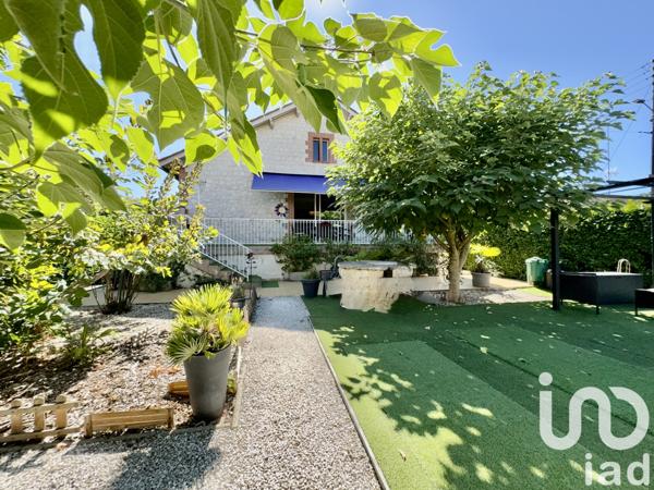 Maison à vendre 6 pièces 199 m² Caussade