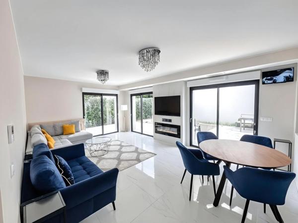 MONTPELLIER - Sabines - superbe villa d'architecte 5 pièces avec piscine (34)