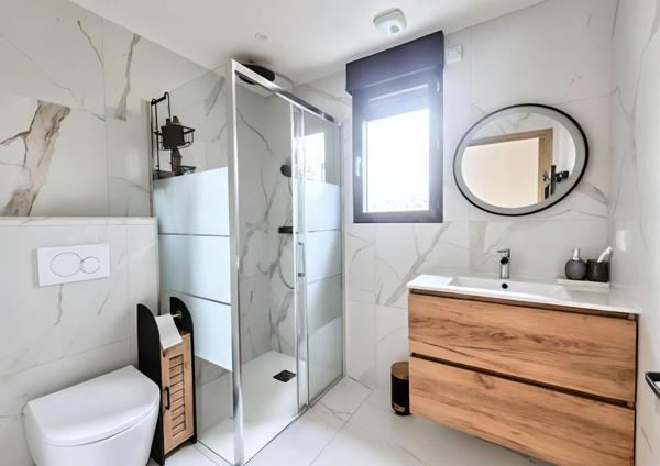 MONTPELLIER - Sabines - superbe villa d'architecte 5 pièces avec piscine (34)