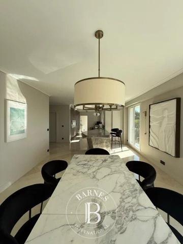 Le Chesnay, Maison 4 Chambres -  330 m² à vendre