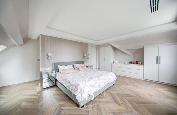 Le Chesnay, Maison 4 Chambres -  330 m² à vendre