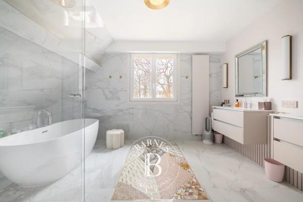 Le Chesnay, Maison 4 Chambres -  330 m² à vendre