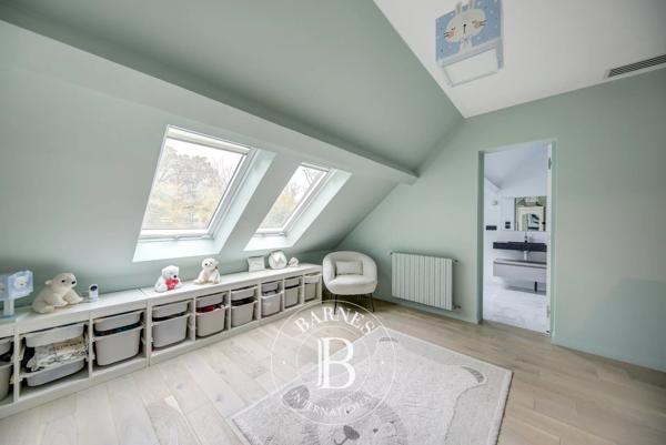 Le Chesnay, Maison 4 Chambres -  330 m² à vendre