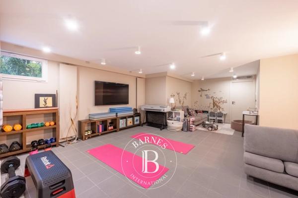 Le Chesnay, Maison 4 Chambres -  330 m² à vendre