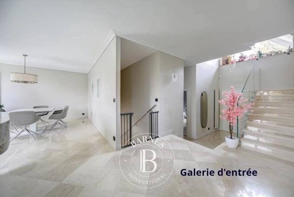 Le Chesnay, Maison 4 Chambres -  330 m² à vendre