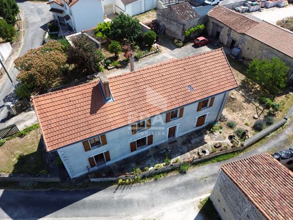 Maison familiale 249m² proche RUFFEC
