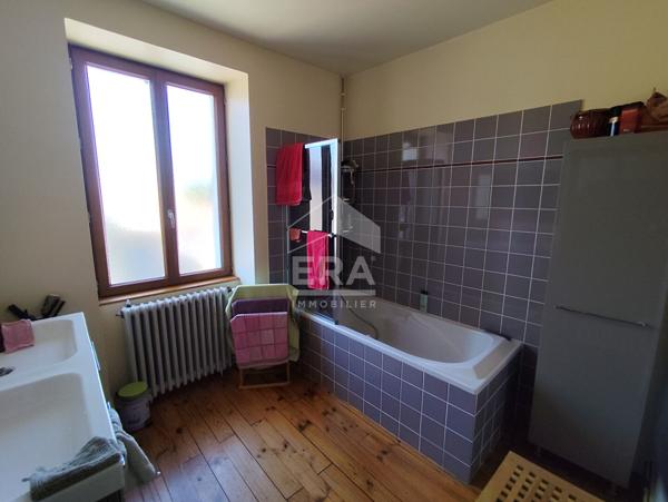 Maison familiale 249m² proche RUFFEC