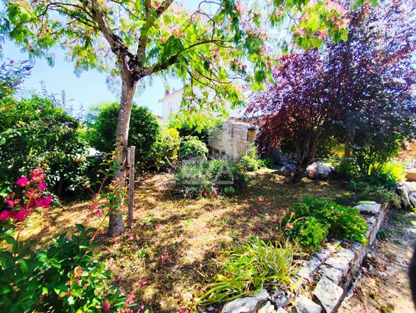 Maison familiale 249m² proche RUFFEC