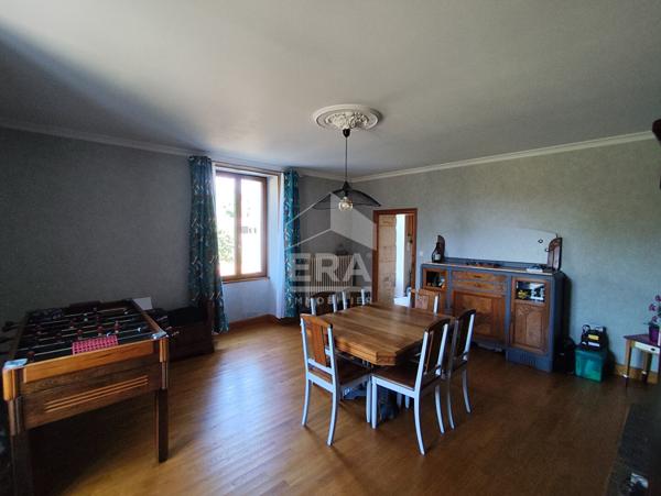 Maison familiale 249m² proche RUFFEC