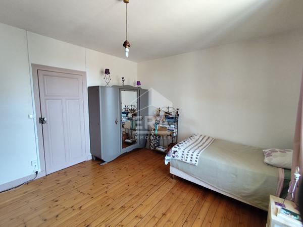 Maison familiale 249m² proche RUFFEC