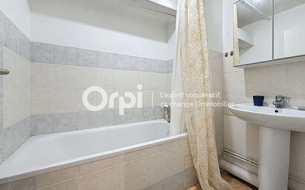 Appartement à louer    3 pièces • 33,47 m2 Faverges