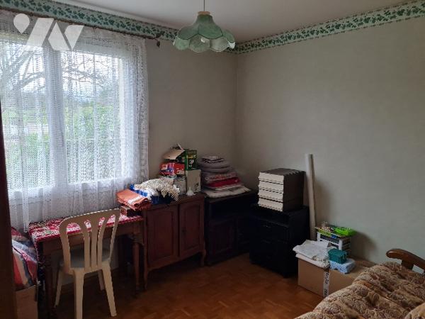 Maison de 161 m² sur un terrain de 3673 m²