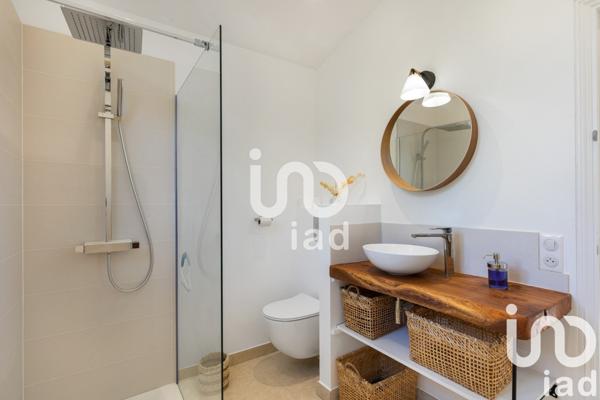 Maison 7 pièces de 225 m² à Antibes (06600)