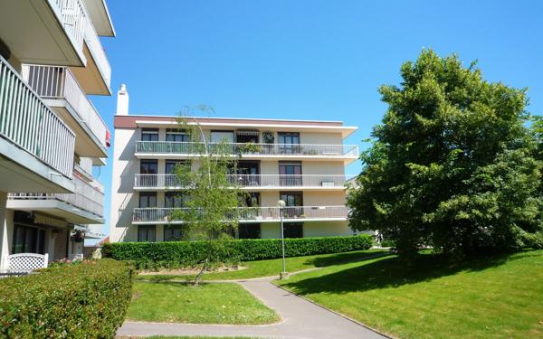 Appartement à vendre    3 pièces •  Vaujours