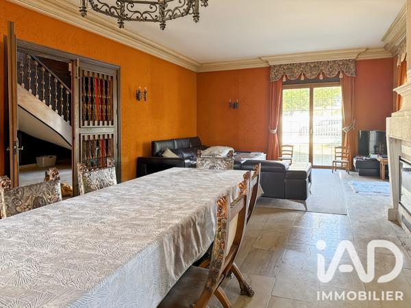 Maison à vendre 8 pièces 242 m² Machecoul-Saint-Même