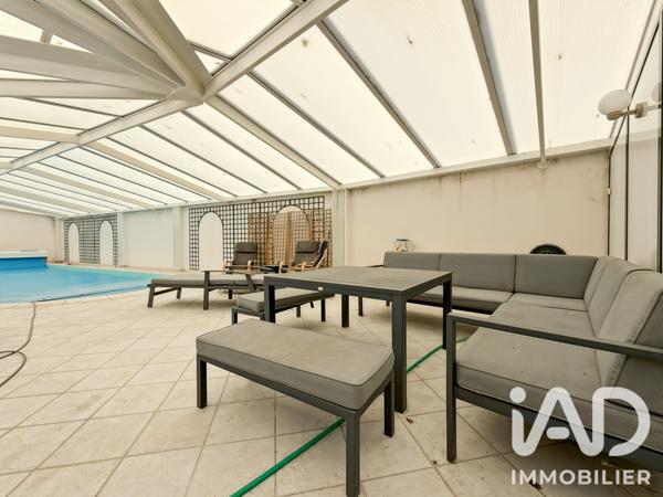 Maison à vendre 8 pièces 242 m² Machecoul-Saint-Même