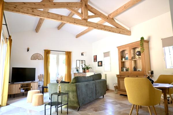 Superbe villa sur montlegun avec piscine