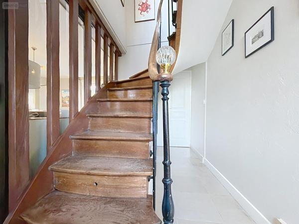 Maison à vendre à Bayeux dans le Calvados (14400), ref : 0010