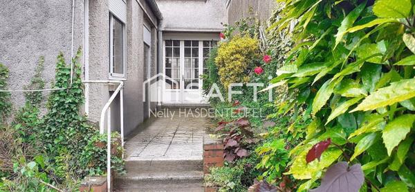 MAISON DE VILLE - 4 CHAMBRES - BUREAU - JARDIN