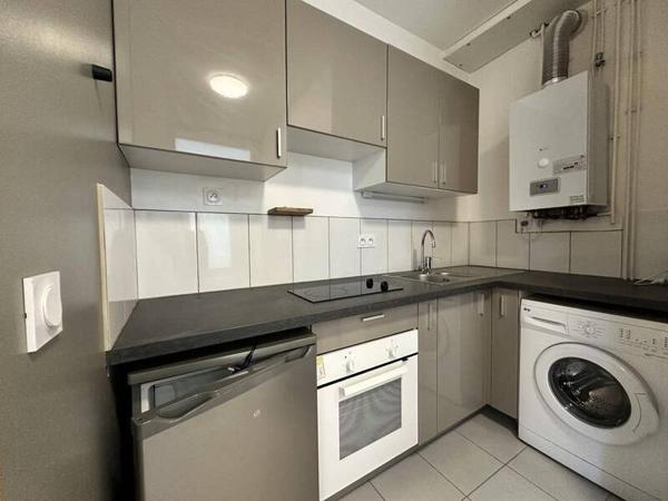 Appartement 2 pièces                                        - 38000 Grenoble Réf : 5215