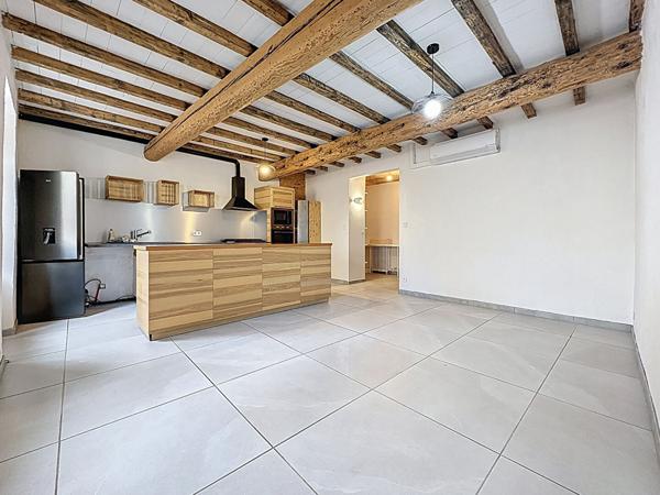 Maison Roquemaure d'environ 96m²