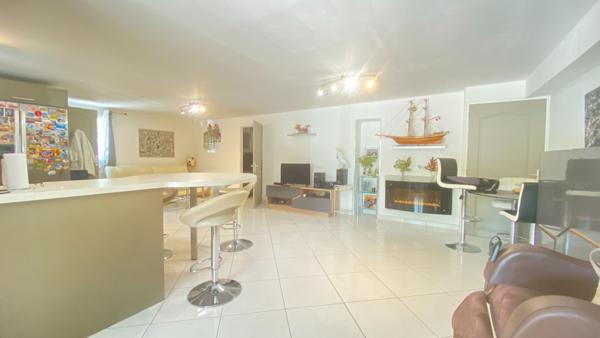 Achat maison Saint-Savournin - 7 pièce(s) - 160 m² - 599 000 €