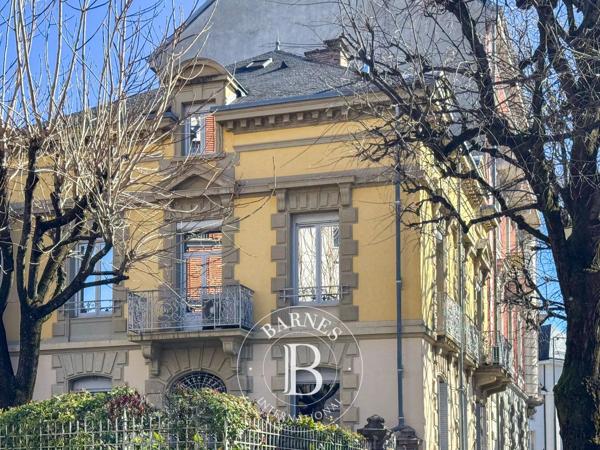 Chambéry, Maison de ville 4 Chambres -  322 m² à vendre