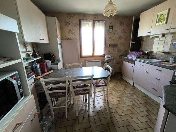 Maison à DOMERAT, 03410 - 4 pièces 99m²