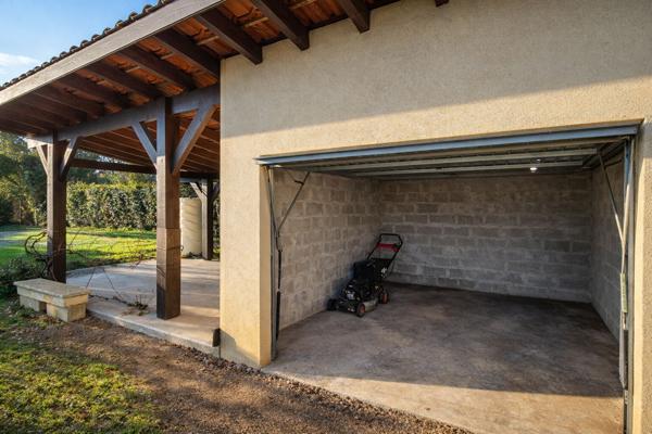 GRADIGNAN CENTRE - Maison traditionnelle avec potentiel sur une magnifique parcelle
