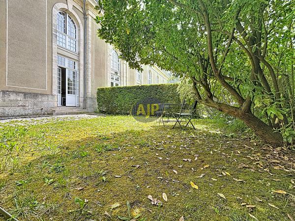 Appartement à louer Rochefort : 2 pièces, 46m² avec 1 chambre(s) à 830€ - AJP Immobilier Rochefort