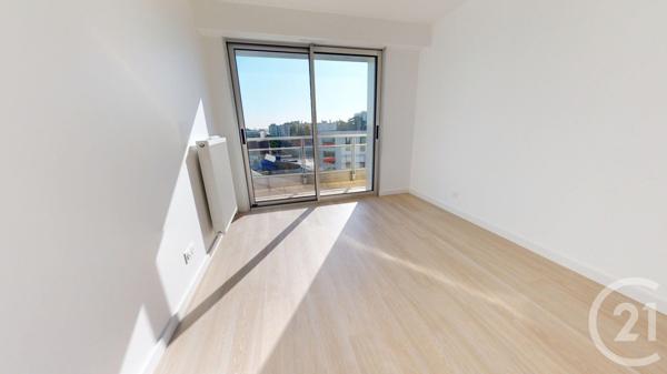 Appartement F5 à vendre  5 pièces - 99,15 m2 ST HERBLAIN - 44