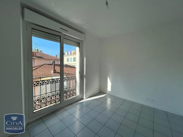 Appartement à louer 2 pièces 44.89m² Cannes (06400)