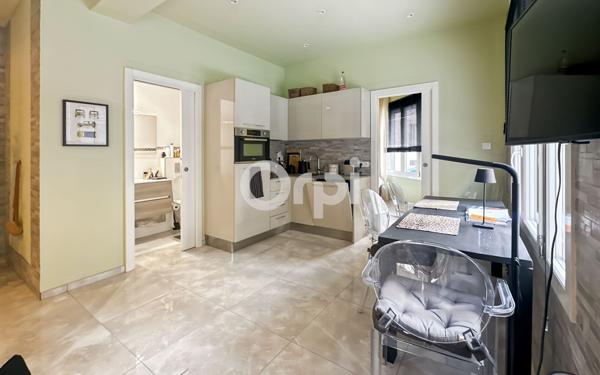 Appartement à vendre    2 pièces • 36,80 m2 Nice