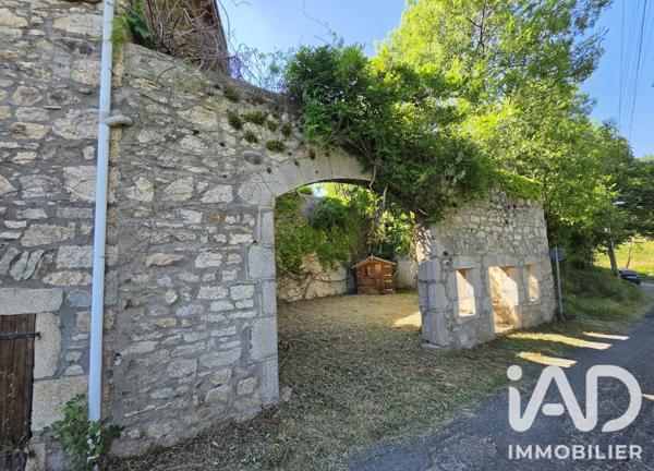 Maison à vendre 3 pièces 106 m² Saint-Rémy-sur-Durolle