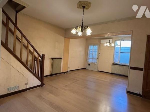 Maison de ville à BOURG-DE-PEAGE