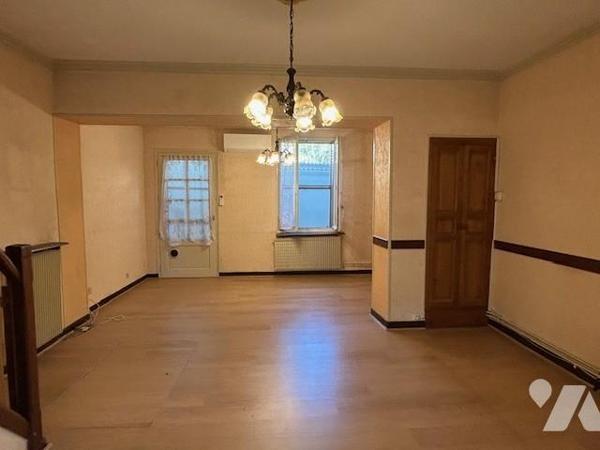 Maison de ville à BOURG-DE-PEAGE