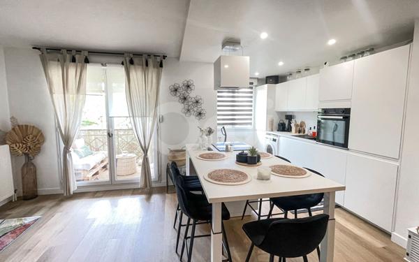 Appartement à vendre    3 pièces •  Verneuil-sur-Seine