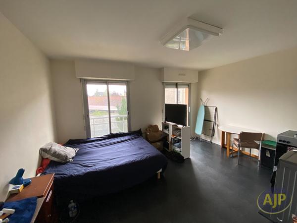 Appartement à louer Cholet : 1 pièces, 25m² avec 0 chambre(s) à 376€ - AJP Immobilier Cholet